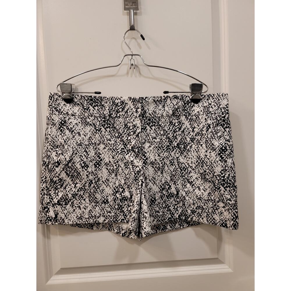 New York & Company Snakeprint Shorts